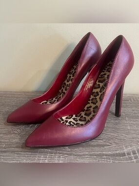 Colin Stuart Pointed Toe Pump Heels Women's Size 7.5 Maroon Leopard Lining